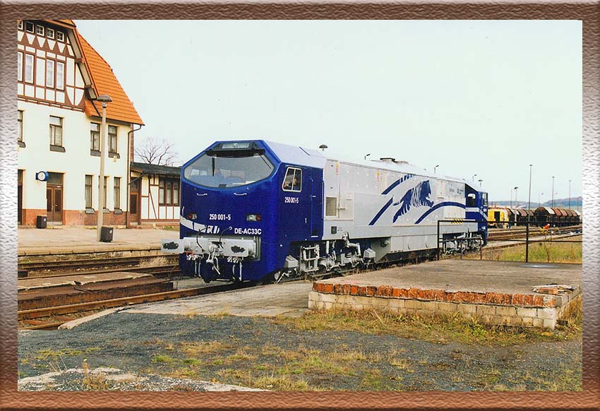 Locomotora diésel 250 001-5 "Blue Tiger"