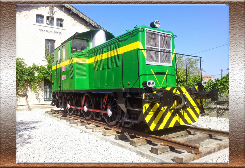 Locomotora diésel Serie 10300 / 303.021 - Renfe