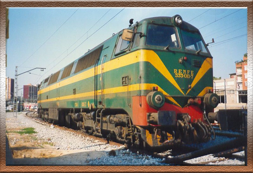 Locomotora diésel 333-010-7 - Renfe