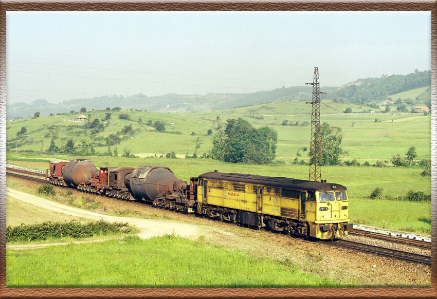 Locomotora diésel Serie 321 "Aceralia" - Renfe